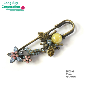 (SP0096) antique brass butterfly and rhinestone flower decorated safety pin