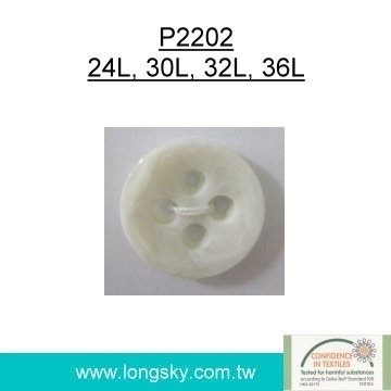 (#P2202-4HS) Taiwan white 4 big hole plastic resin woman blouse button