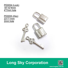(#PD0054, PD0055) key and lock shape metal pendants for trimming decoration